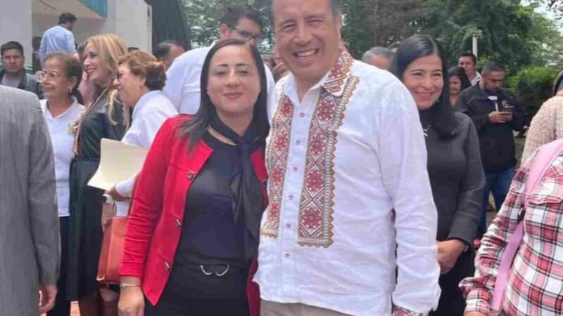 ENTREGAN PROYECTOS PRODUCTIVOS A DIF DE HUATUSCO