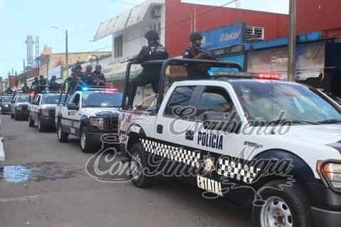 CAPTURAN A TRES CON DROGA Y ARMAS