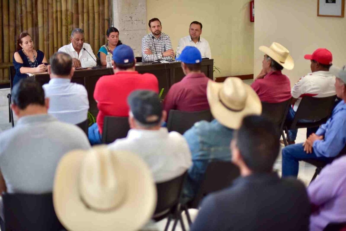 ACERCA DIPUTADO A EJIDATARIOS AL REGISTRO AGRARIO NACIONAL