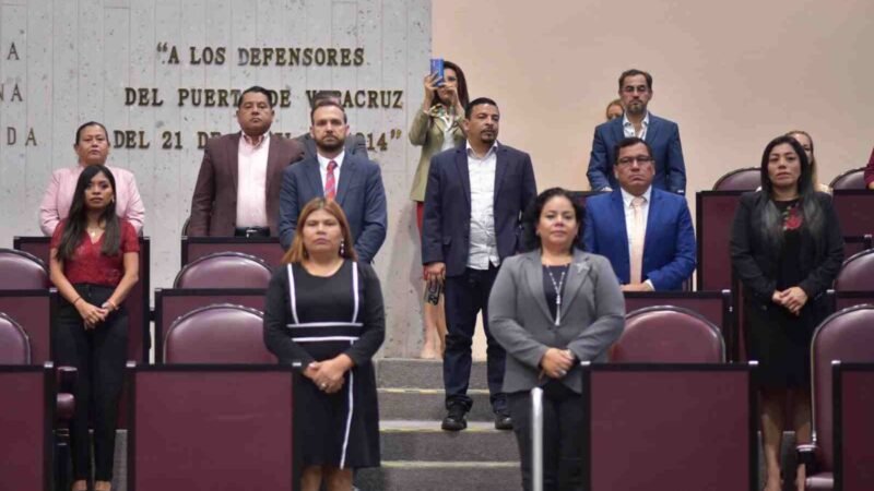 APRUEBA CONGRESO NUEVAS FECHAS PARA INICIO DE GOBIERNO Y LEGISLATURA DE VERACRUZ