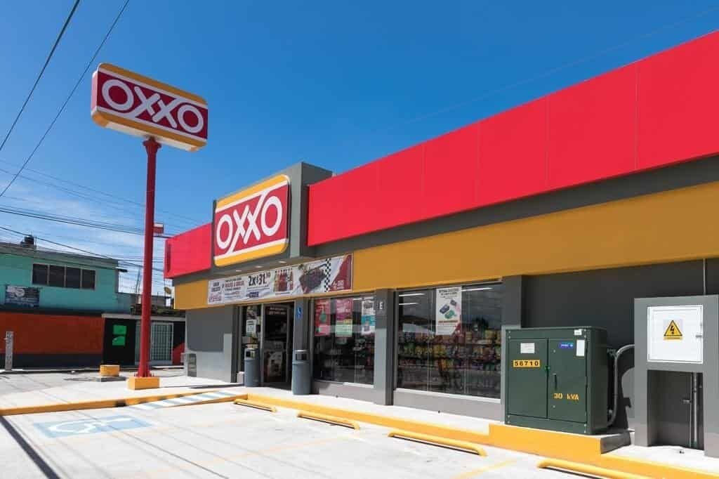 EXHORTAN A CERRAR TODOS LOS OXXO CERCA DE ESCUELAS EN OAXACA