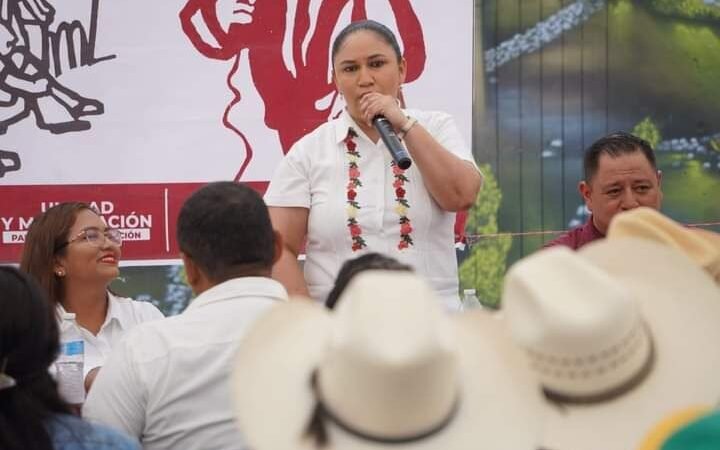 GARANTIZA RESPALDO BLANCA ESTELA HERNÁNDEZ A SECTOR CAFETALERO
