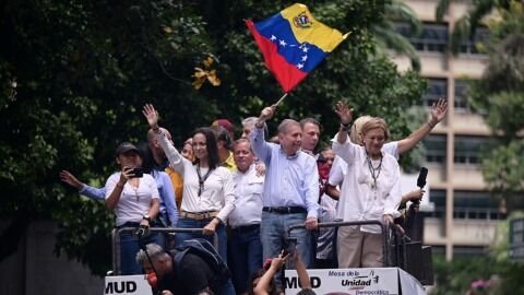ARGENTINA, ECUADOR Y URUGUAY RECONOCEN A EDMUNDO GONZÁLEZ COMO GANADOR DE LAS ELECCIONES EN VENEZUELA