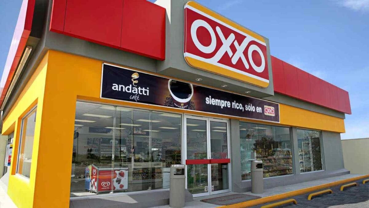 OXXO REABRIRÁ TIENDAS EN NUEVO LAREDO TRAS ACUERDO CON AUTORIDADES