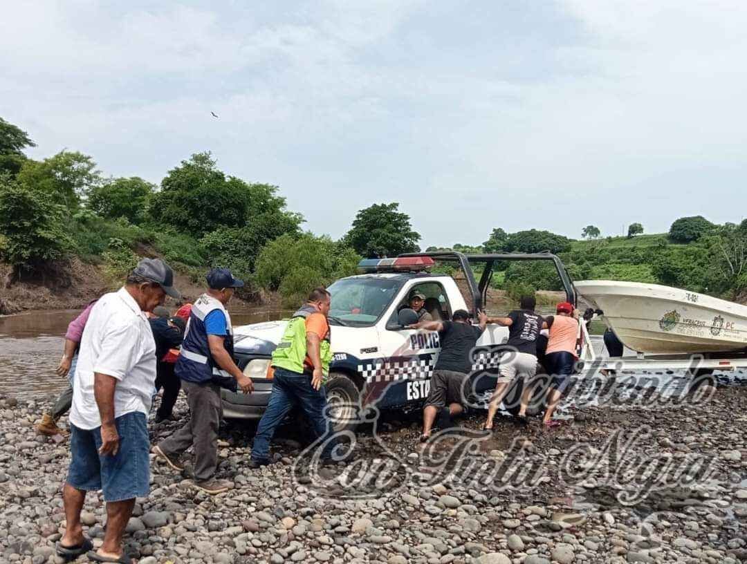 SIN LOCALIZAR A MENOR ARRASTRADO POR CORRIENTE DE RÍO COTAXTLA