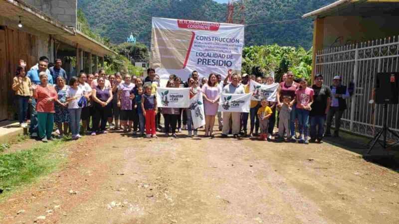 ARRANCAN TRABAJOS DE PAVIMENTACIÓN EN PRESIDIO