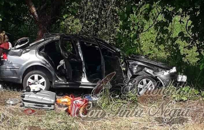 MUERE MUJER EN VOLCADURA