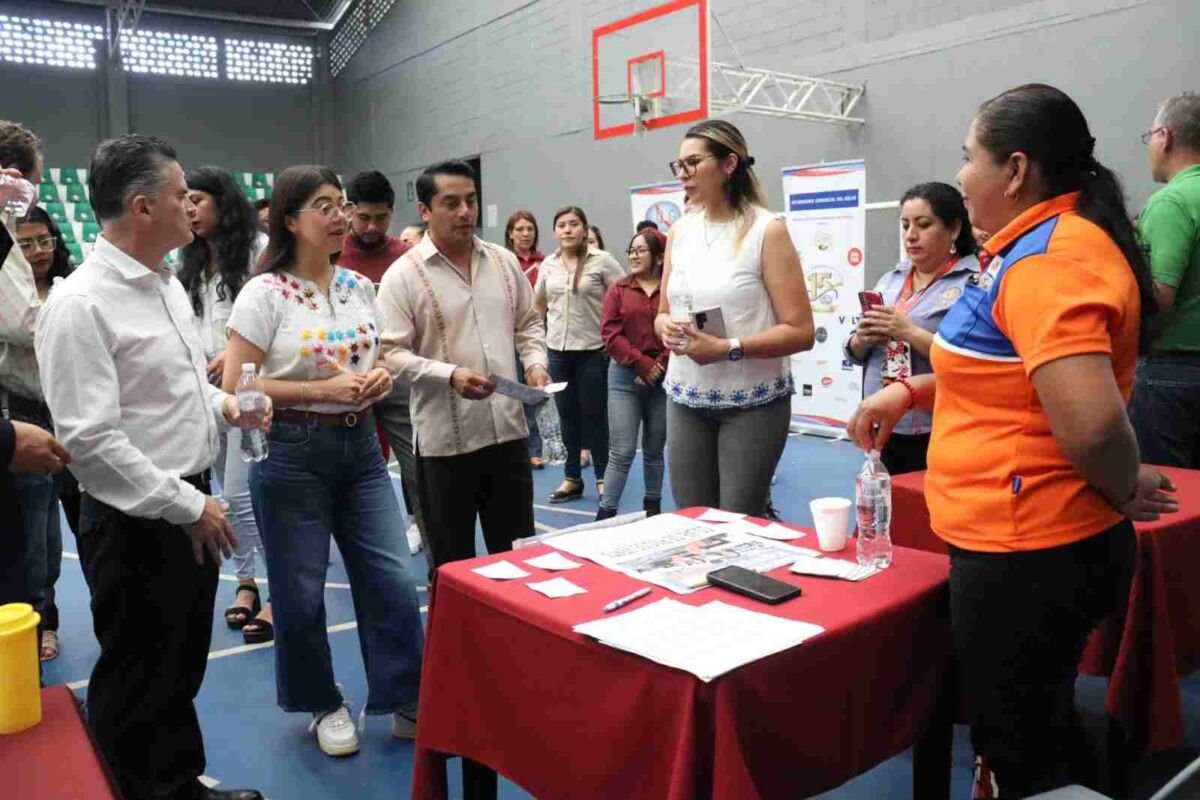 REALIZAN FERIA NACIONAL DEL EMPLEO 2024