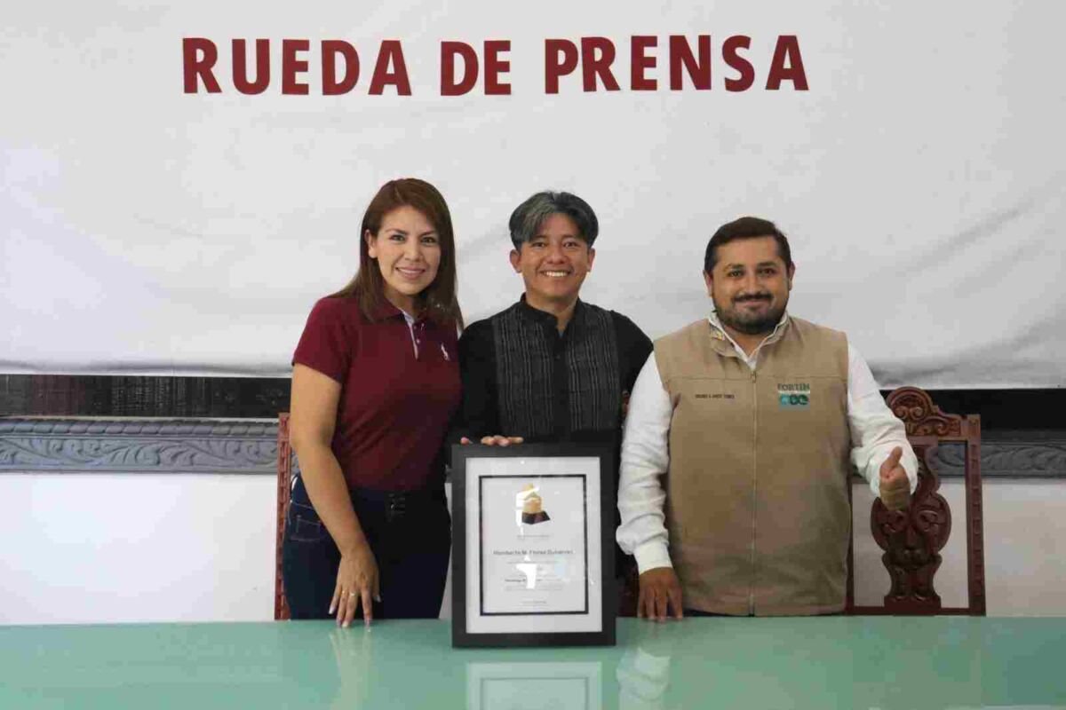 ES HUMBERTO FLORES GUTIÉRREZ ORGULLO FORTINENSE, GANADOR DEL GRAMMY CON “FANDANGO AT THE WALL IN NEW YORK”