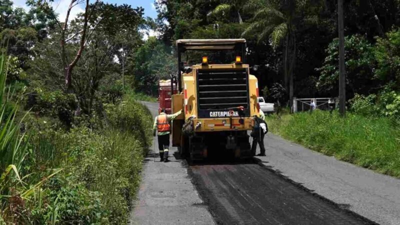 REASFALTAN CARRETERA IXHUATLÁN DEL CAFÉ-COSCOMATEPEC