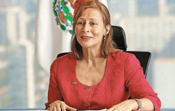 TATIANA CLOUTHIER SERÁ TITULAR DEL INSTITUTO DE MEXICANOS EN EL EXTERIOR