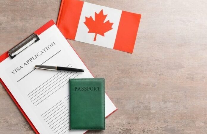 CANADÁ RESTRINGIRÁ CONTRATACIÓN DE TRABAJADORES EXTRANJEROS