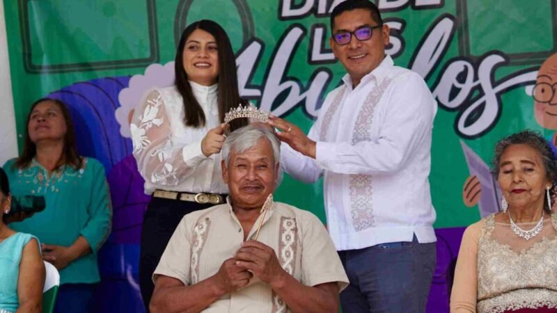 CELEBRAN DÍA DEL ABUELO EN CHOCAMÁN