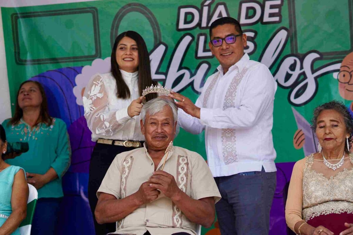 CELEBRAN DÍA DEL ABUELO EN CHOCAMÁN
