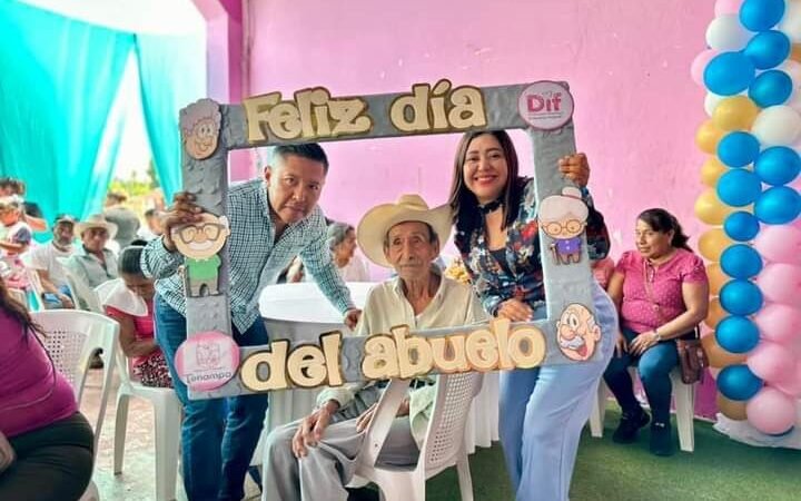 FESTEJAN DÍA DEL ABUELO EN TENAMPA