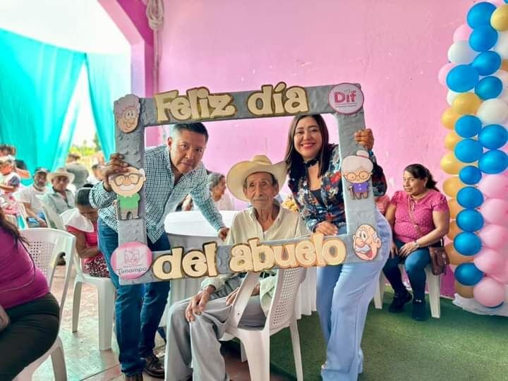 FESTEJAN DÍA DEL ABUELO EN TENAMPA