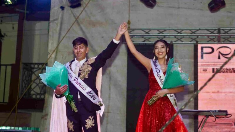 CORONAN A REYES DE FIESTAS PATRIAS CHOCAMÁN 2024