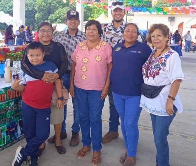 PARTICIPA ATOYAC EN FERIA DE AGRICULTURA SUSTENTABLE