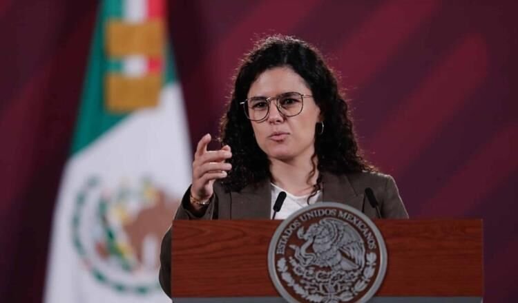 LUISA MARÍA ALCALDE NO RENUNCIA A LA SEGOB
