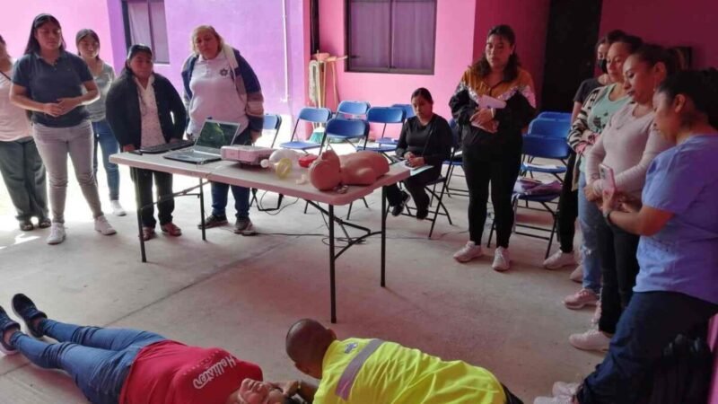 MUJERES SE CAPACITAN EN PRIMEROS AUXILIOS