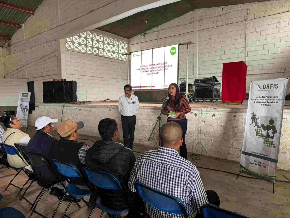 CAPACITA ORFIS A AYUNTAMIENTO DE CALCAHUALCO