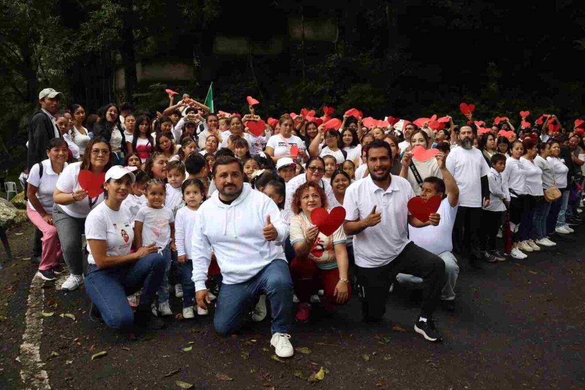 EN FORTÍN MARCHAN PARA FOMENTAR EL CUIDADO A LA SALUD Y AL CORAZÓN