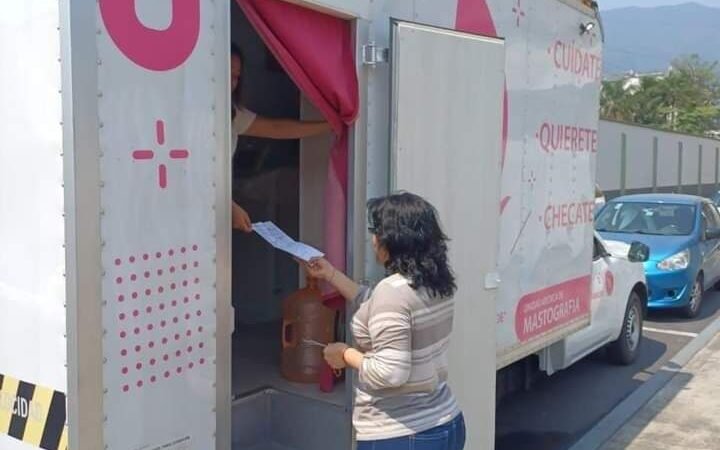 INVITA IMSS A MUJERES A REALIZARSE MASTOGRAFÍAS
