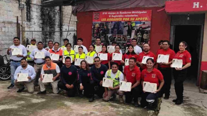 SE CAPACITAN GRUPOS DE AUXILIO EN ZONA DE COSCOMATEPEC