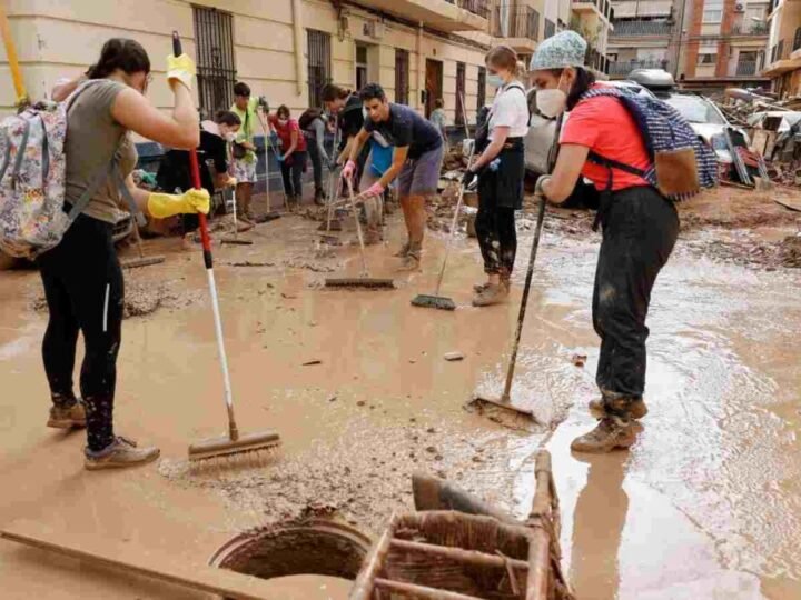 SUMAN 89 DESAPARECIDOS OFICIALES EN VALENCIA POR TEMPORAL