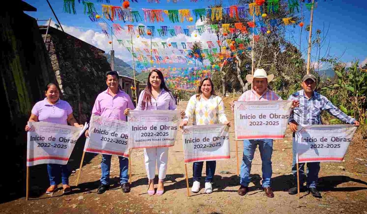 ANUNCIAN PAVIMENTACIÓN DE CALLE DEL PANTEÓN