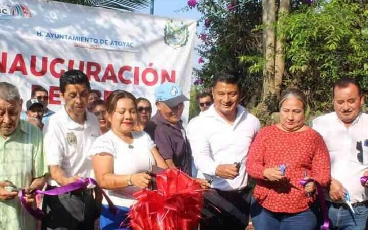 ALCALDE DE ATOYAC INAUGURA OBRA INTEGRAL EN VILLA GENERAL MIGUEL ALEMÁN