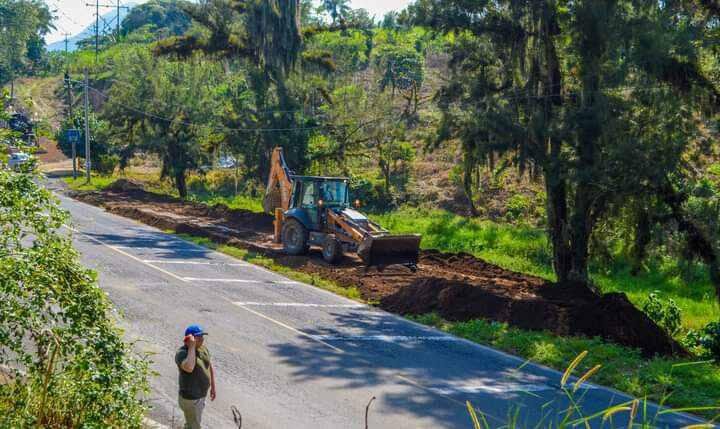 MEJORAN ACCESO A LA ERMITA DE TOMATLÁN