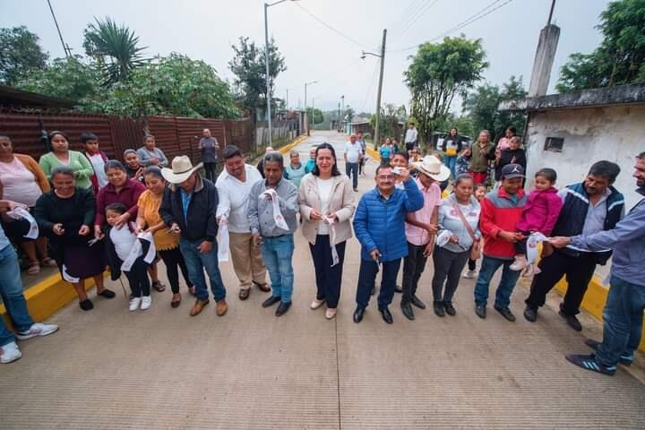 INAUGURA JOSÉ LUIS ALONSO JUÁREZ OBRA EN SAN NICOLÁS IXTAYUCA