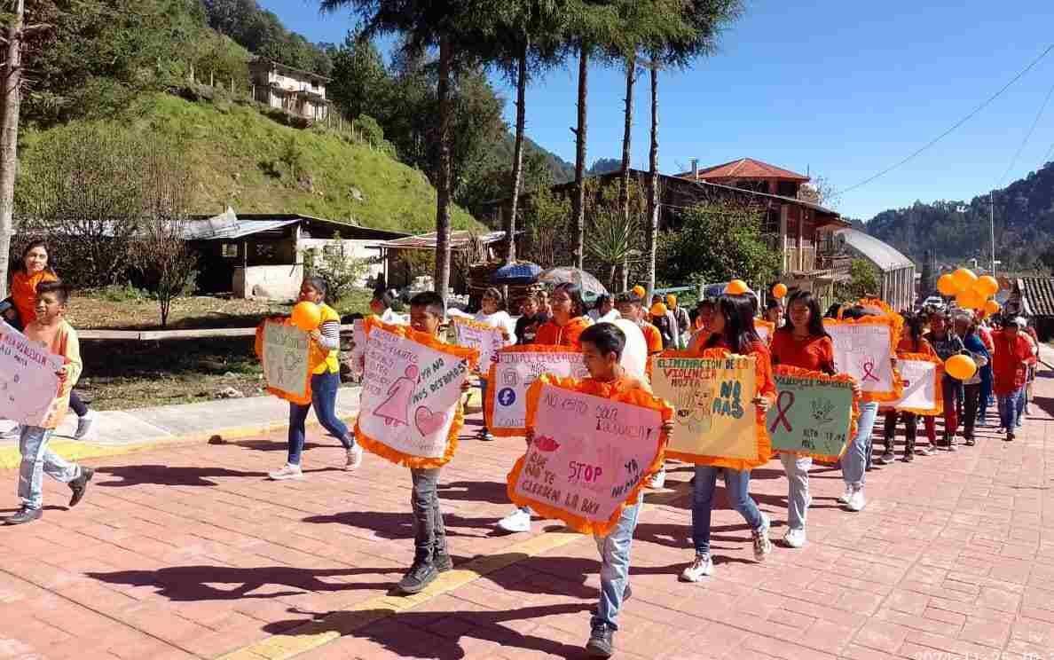 CONMEMORAN DÍA INTERNACIONAL DE LA ELIMINACIÓN DE LA VIOLENCIA CONTRA LA MUJER