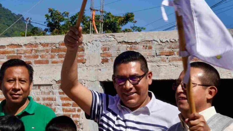 ERNESTO RUIZ PONE EN MARCHA MÁS OBRAS PARA CHOCAMÁN