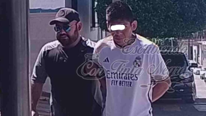 CAPTURAN A ASALTA OXXOS