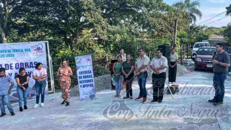 INAUGURA ALCALDE DE ZENTLA OBRA EN RAFAEL PIÑA