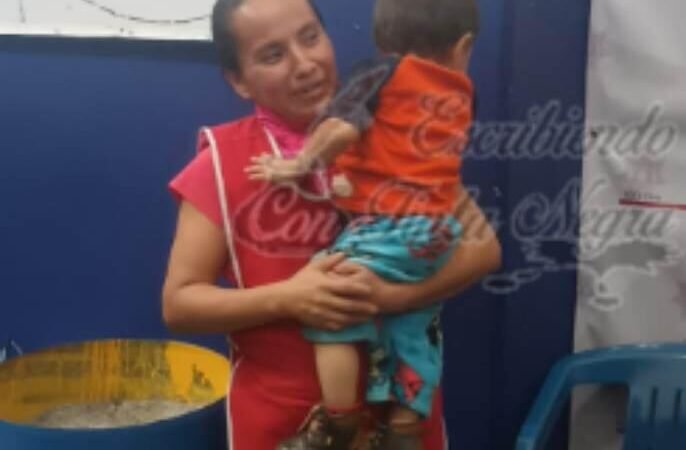 EXTRAVÍA A SU HIJO; LO ENCUENTRA LA POLICÍA