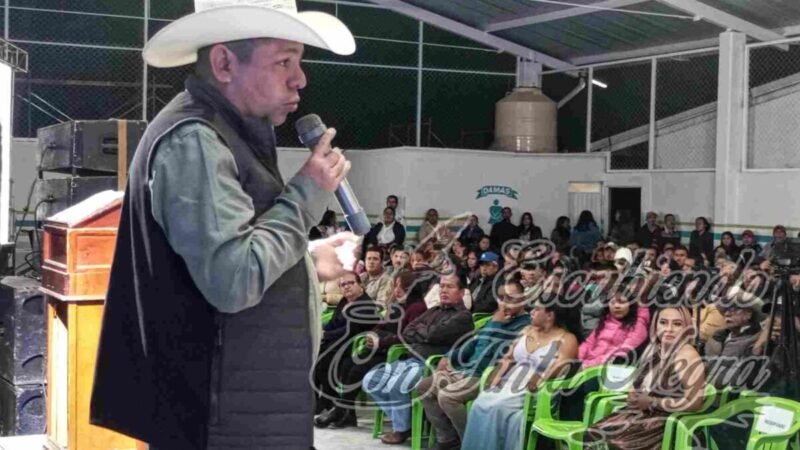 RAFAEL LÓPEZ HERNÁNDEZ RINDE TERCER INFORME DE GOBIERNO