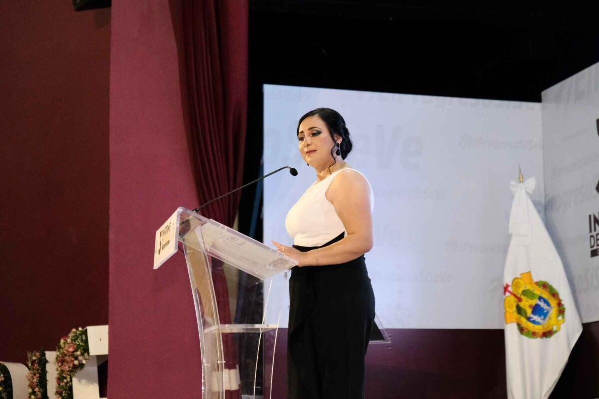 PRESENTA NORMA RAMÍREZ TERCER INFORME DE ACTIVIDADES