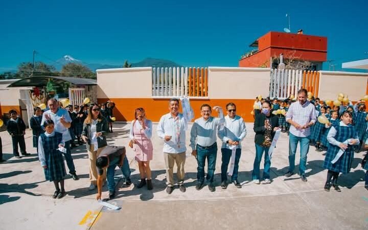 JOSÉ LUIS ALONSO JUÁREZ ENTREGA OBRA EN PRIMARIA DE COSCO