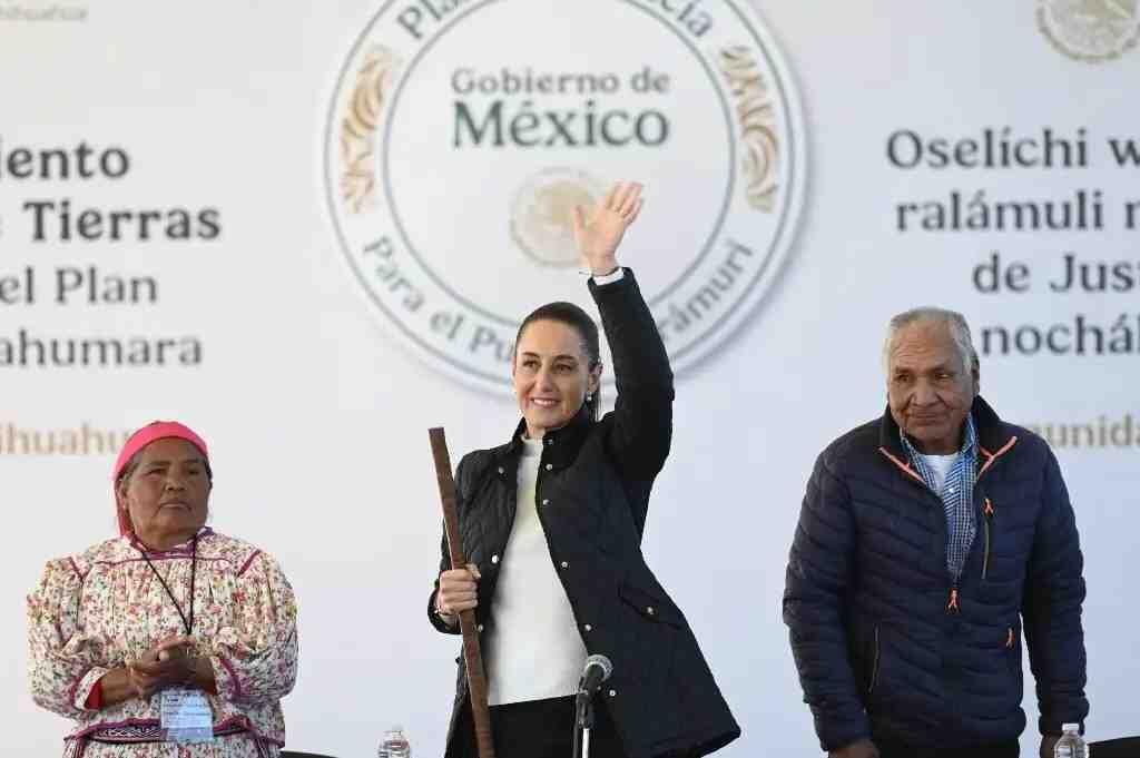 CLAUDIA SHEINBAUM FIRMA DOS DECRETOS PARA RESTITUIR TIERRAS A RARÁMURIS