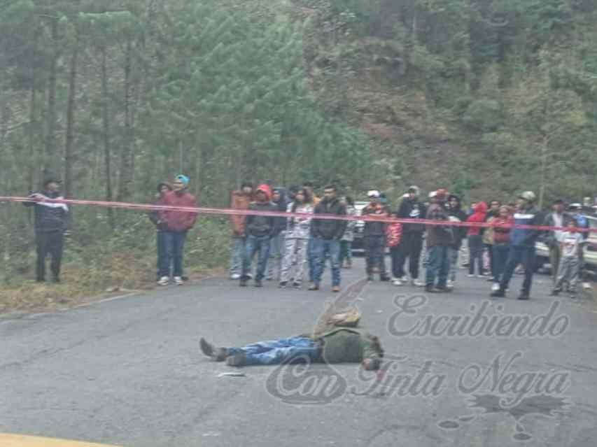 LO ASESINAN A BALAZOS EN CALCAHUALCO