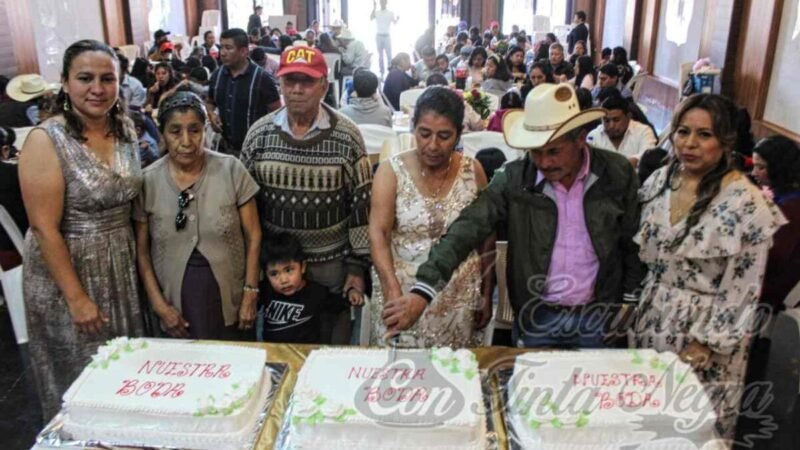 ORGANIZAN BODAS COLECTIVAS EN ALPATLÁHUAC