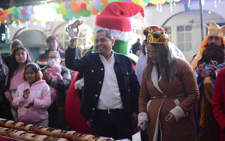 UN ÉXITO, MEGA ROSCA DE REYES EN TOMATLÁN