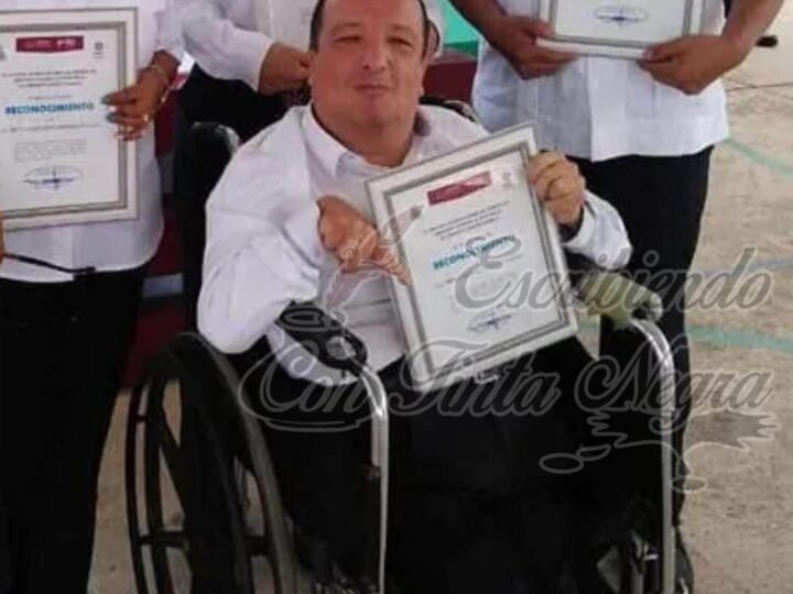 DENUNCIAN DESPIDO INJUSTIFICADO DE PROFESOR CON CAPACIDADES DIFERENTES