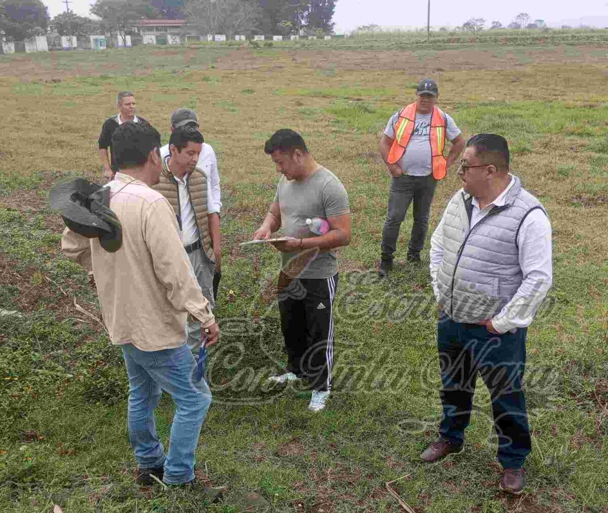 SUPERVISA ALCALDE PROYECTO DE NUEVO PANTEÓN EN ATOYAC