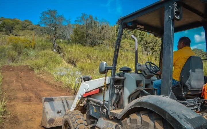 INICIAN TRABAJOS EN PANTEÓN DE TOMATLÁN