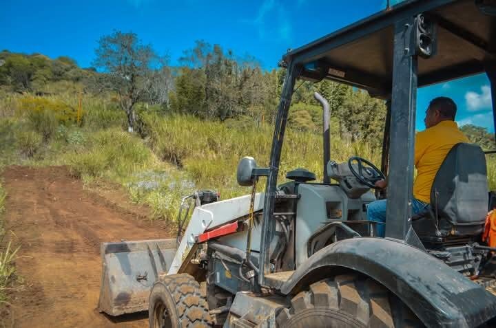 INICIAN TRABAJOS EN PANTEÓN DE TOMATLÁN