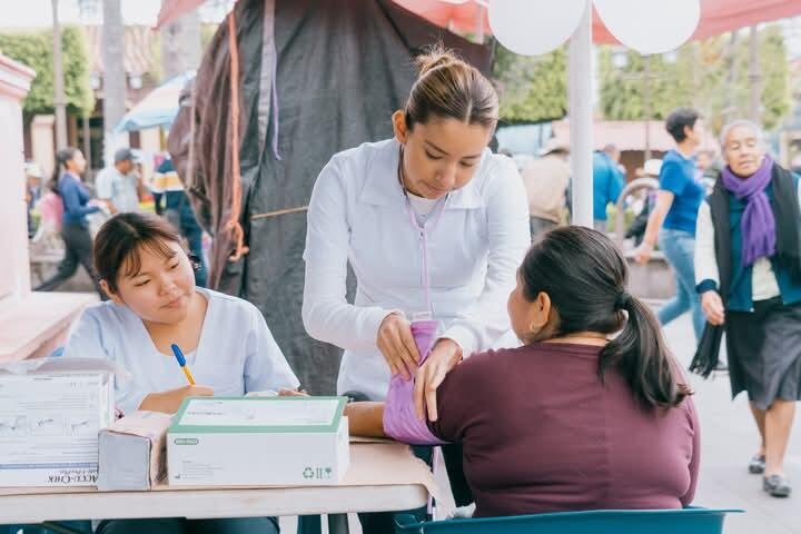 CELEBRAN JORNADA DE SALUD EN COSCOMATEPEC